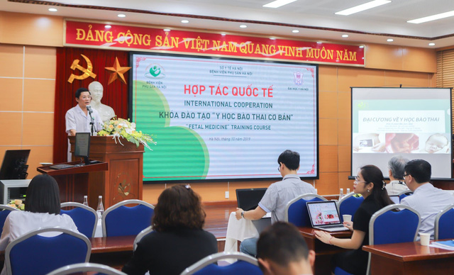 Bệnh viện Phụ sản Hà Nội đón nhận danh hiệu &quot;Anh hùng Lao động trong thời kỳ đổi mới&quot; - Ảnh 2.