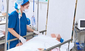 Ca mổ đẻ cho bệnh nhân tiền sản giật nặng 100kg