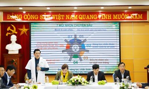 Phó Bí thư Thành ủy, Chủ tịch HĐND thành phố Nguyễn Thị Bích Ngọc thăm và chúc mừng nhân dịp 27/2