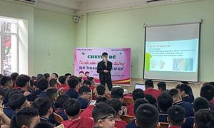 Giáo dục sức khoẻ sinh sản vị thành niên tại các trường phổ thông ở Hà Nội