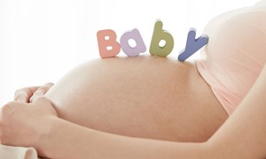 Mang thai ở tuổi vị thành niên và những hậu quả