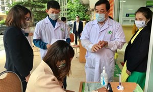 Tiếp tục có kết quả xét nghiệm lần 2 của 17 nhân viên y tế BV Phụ sản Hà Nội tiếp xúc gần với BN 243