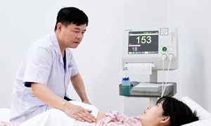 ĐẦU TIÊN TẠI MIỀN BẮC: Bệnh viện Phụ Sản Hà Nội triển khai CTG điện toán - “mắt thần” trong theo dõi thai kỳ nguy cơ cao