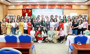 Hội thảo sinh hoạt khoa học chuyên đề 06 tháng đầu năm 2024 của Hội Nữ Hộ sinh TP. Hà Nội
