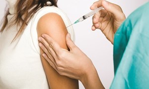 Khi nào nên tiêm vaccine phòng ung thư cổ tử cung?