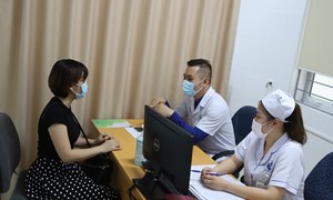 Tầm soát phát hiện sớm ung thư CTC với bộ đôi xét nghiệm tại Cơ sở 3 – 10 Quang Trung – Hà Đông
