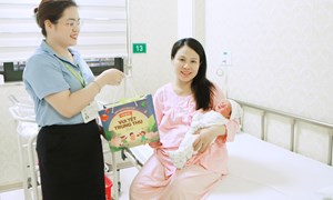 Bệnh viện Phụ Sản Hà Nội cùng bé vui Tết Trung thu 2023. 