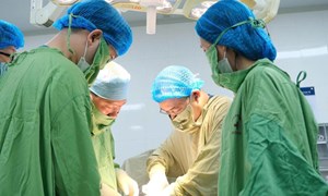 Hành trình vượt cạn kỳ diệu: Sản phụ mổ lần 4 với rau tiền đạo trung tâm sinh con an toàn tại Bệnh viện Phụ Sản Hà Nội