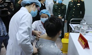 Ngày 17/12/2020, Việt Nam tiêm thử nghiệm vaccine COVID-19