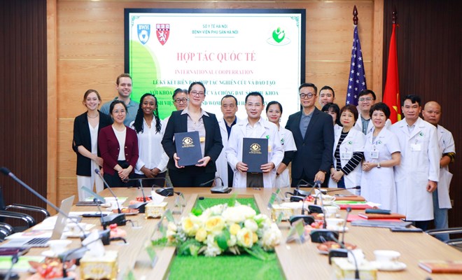 Lễ ký kết biên bản ghi nhớ giữa Bệnh viện Phụ Sản Hà Nội với các chuyên gia Gây mê hồi sức Bệnh viện Brigham & Women, Đại học Harvard