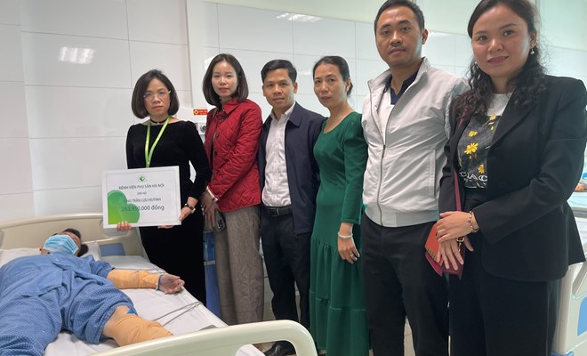 Cán bộ nhân viên Bệnh viện Phụ Sản Hà Nội chung tay hỗ trợ nhân viên bệnh viện mắc bệnh hiểm nghèo