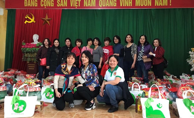 Bệnh viện Phụ Sản Hà Nội mang tết đến với đồng bào vùng cao Tuyên Quang