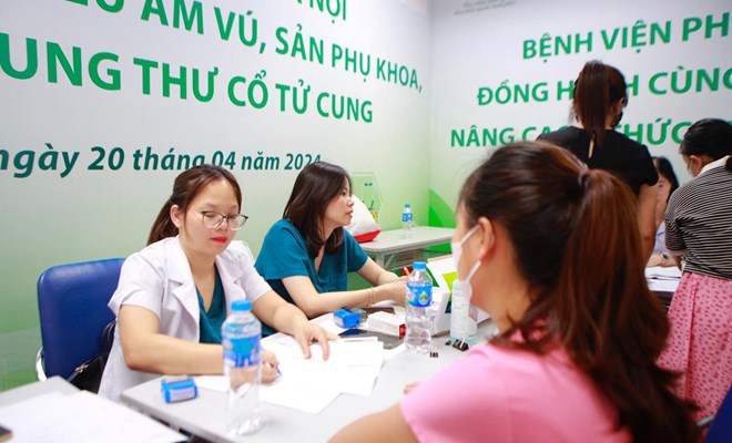 Bệnh viện Phụ Sản Hà Nội đồng hành cùng công nhân lao động Thủ đô