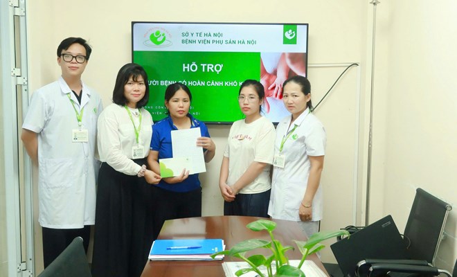 Hành trình yêu thương – Trao niềm tin làm cha tại Bệnh viện Phụ Sản Hà Nội 