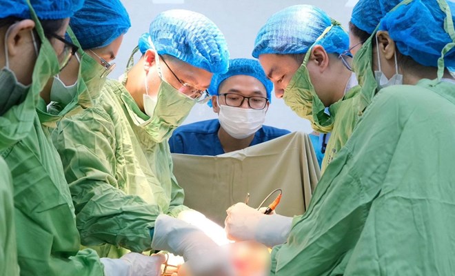 Sinh mổ 4 lần liên tiếp trong 5 năm, sản phụ gặp biến chứng rau cài răng lược phức tạp